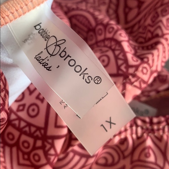 Bobbie Brooks Women’s Halter two piece swimsuit - Picture 5 of 8